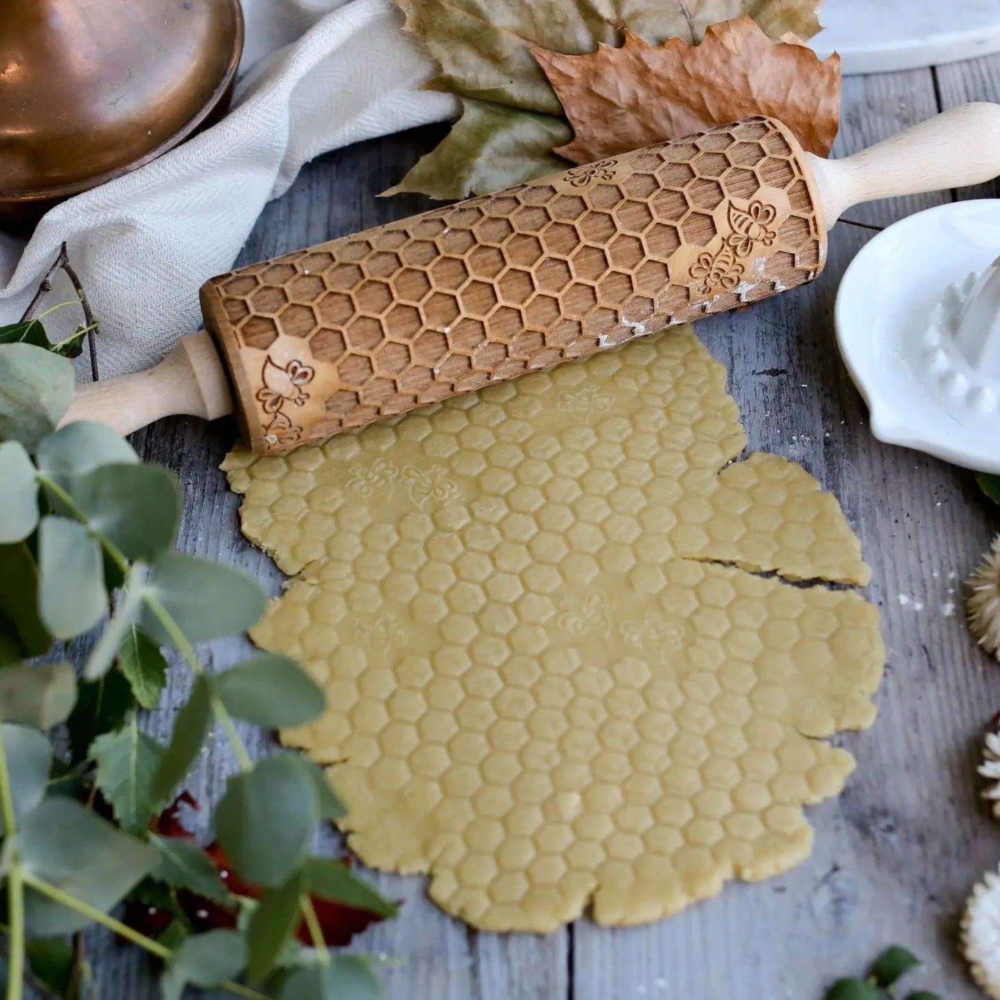 Honeycomb Embossing Rolling Pin - Boon Homeware - Burnt Honey Bakery